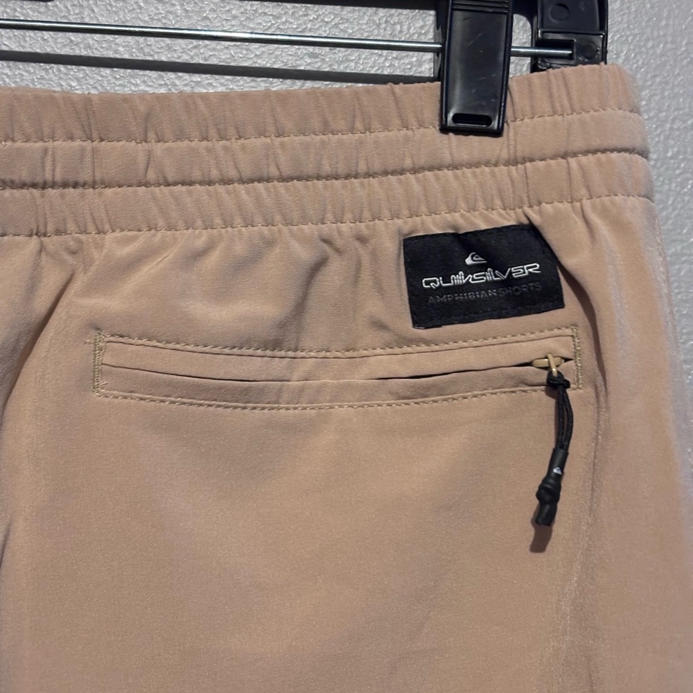 NWT Boys Quiksilver Khaki Amphibian Walkshorts - Picture 9 of 11